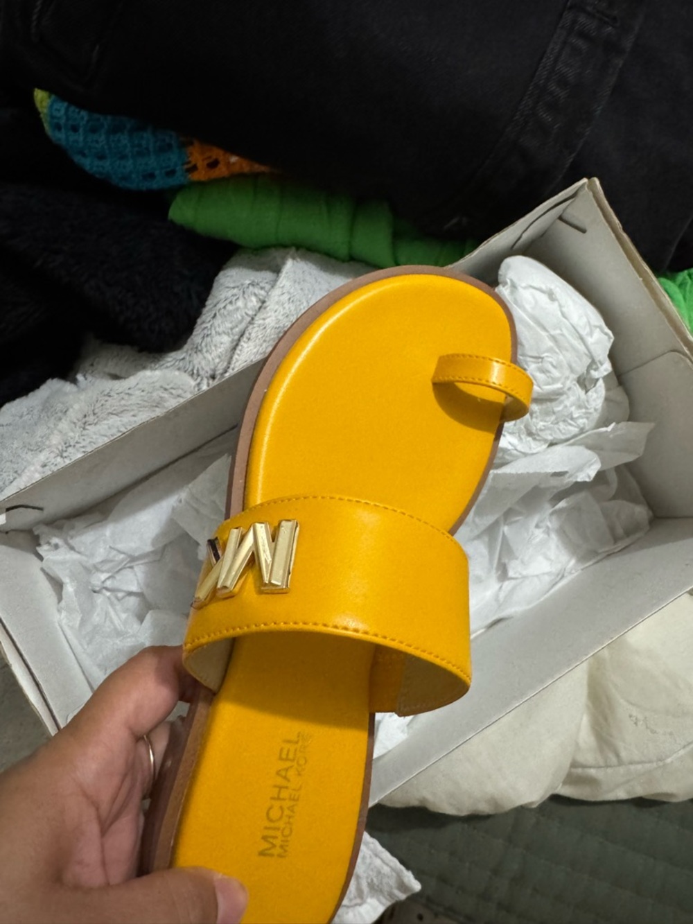 MICHAEL Michael Kors Sun Yellow Jilly Thong Sandal Box